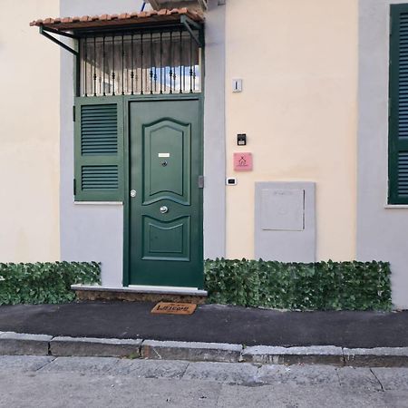 La Petite Maison Naples Luaran gambar