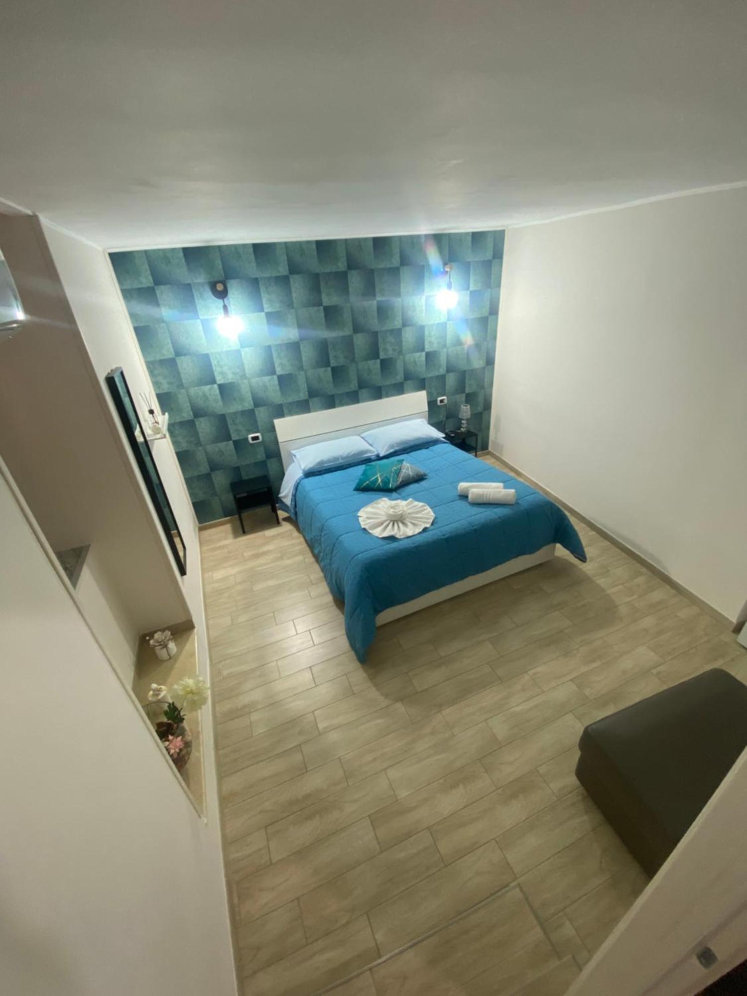 La Petite Maison Naples Luaran gambar